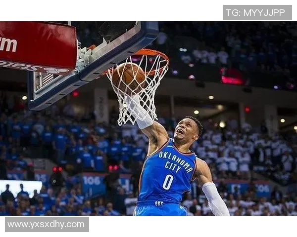 蒙克盛赞威少虽身材不高却具斗志坚毅称其加盟必将助力球队提升 蒙克盛赞威少虽身材不高却具斗志坚毅称其加盟必将助力球队提升